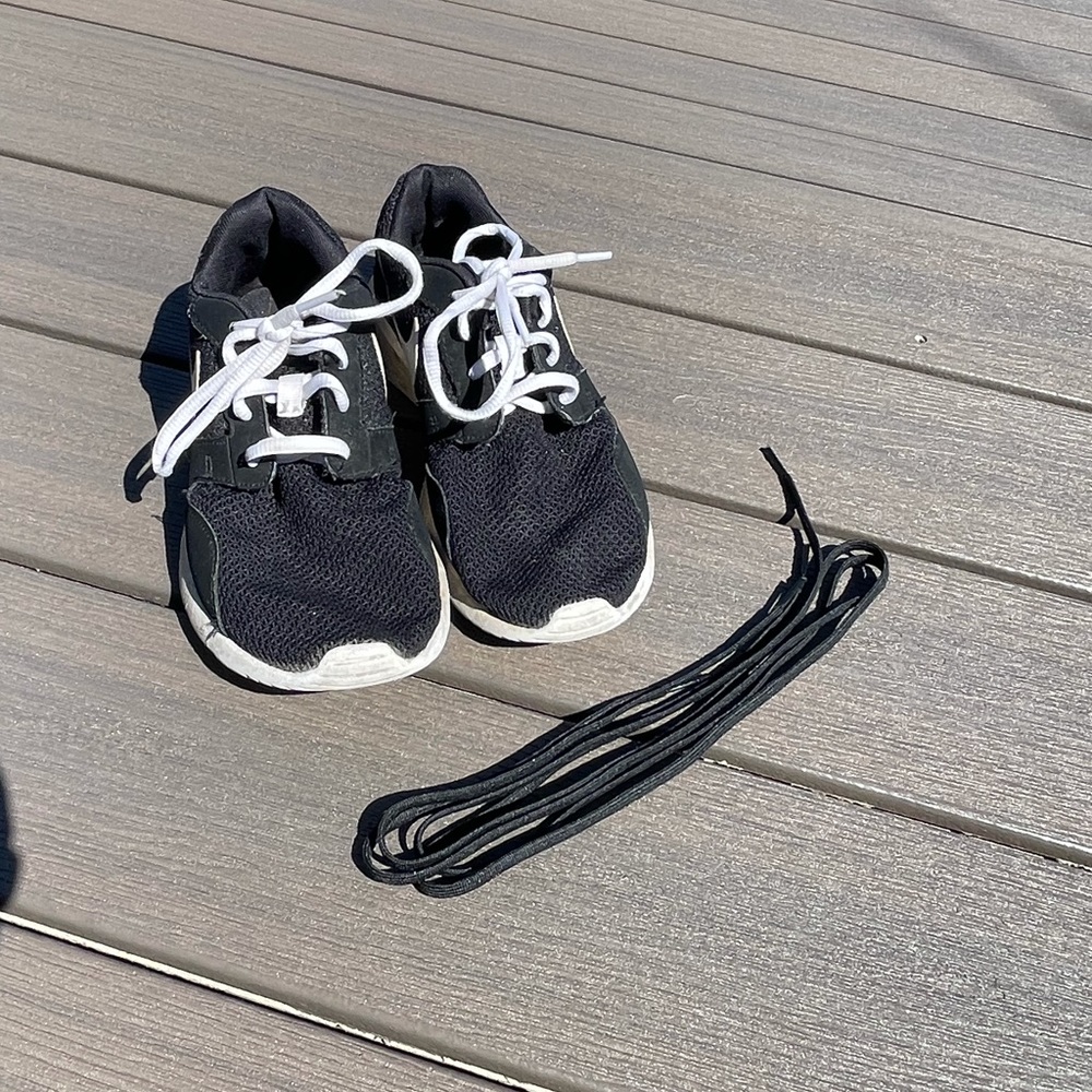 Kids Black Nike Sneakers